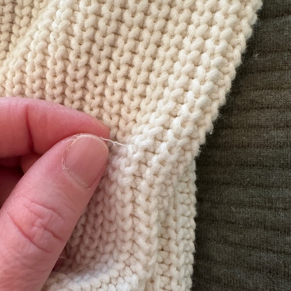 Jenni Kayne Cream V-Neck Sweater - Picture 5 of 5